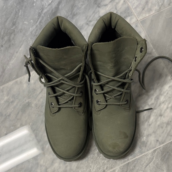 Timberland Women's Olive Lace-Up Boots - Picture 1 of 2